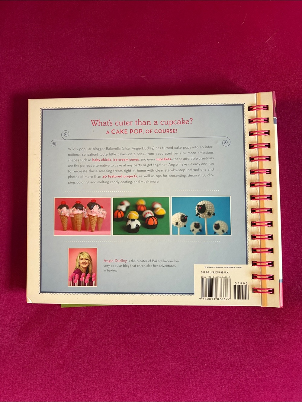 Cake Pops Book - Picture 2 of 6